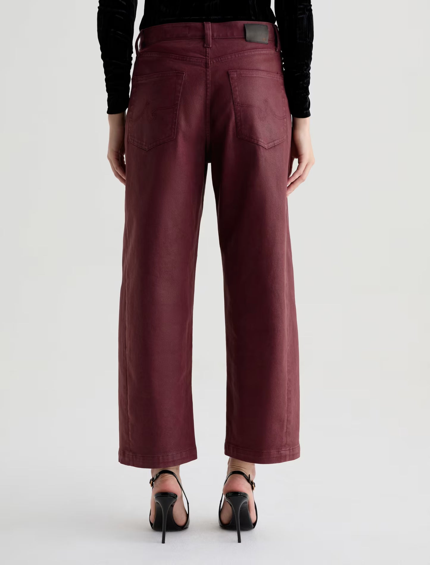 the HATTIE crop, leatherette winery