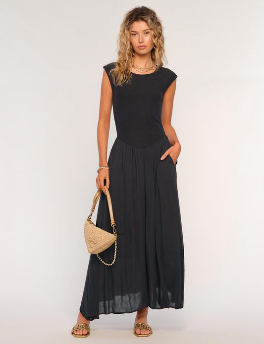 the MORA dress, black
