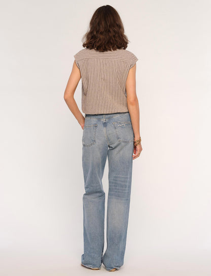 the DAKOTA shirt, stone