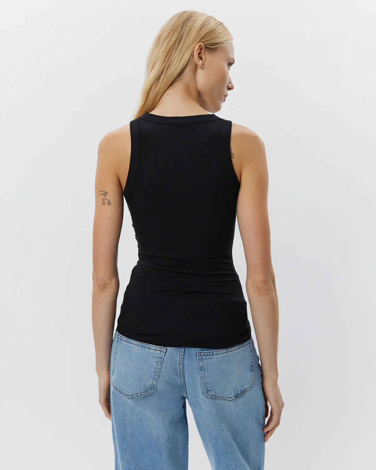 the JULLIESW top, black