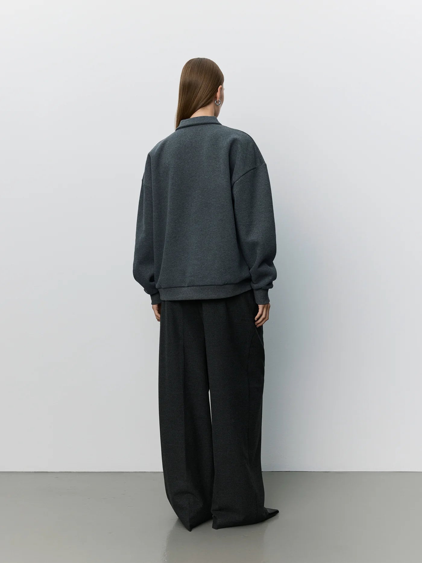the LUMESW polo sweatshirt