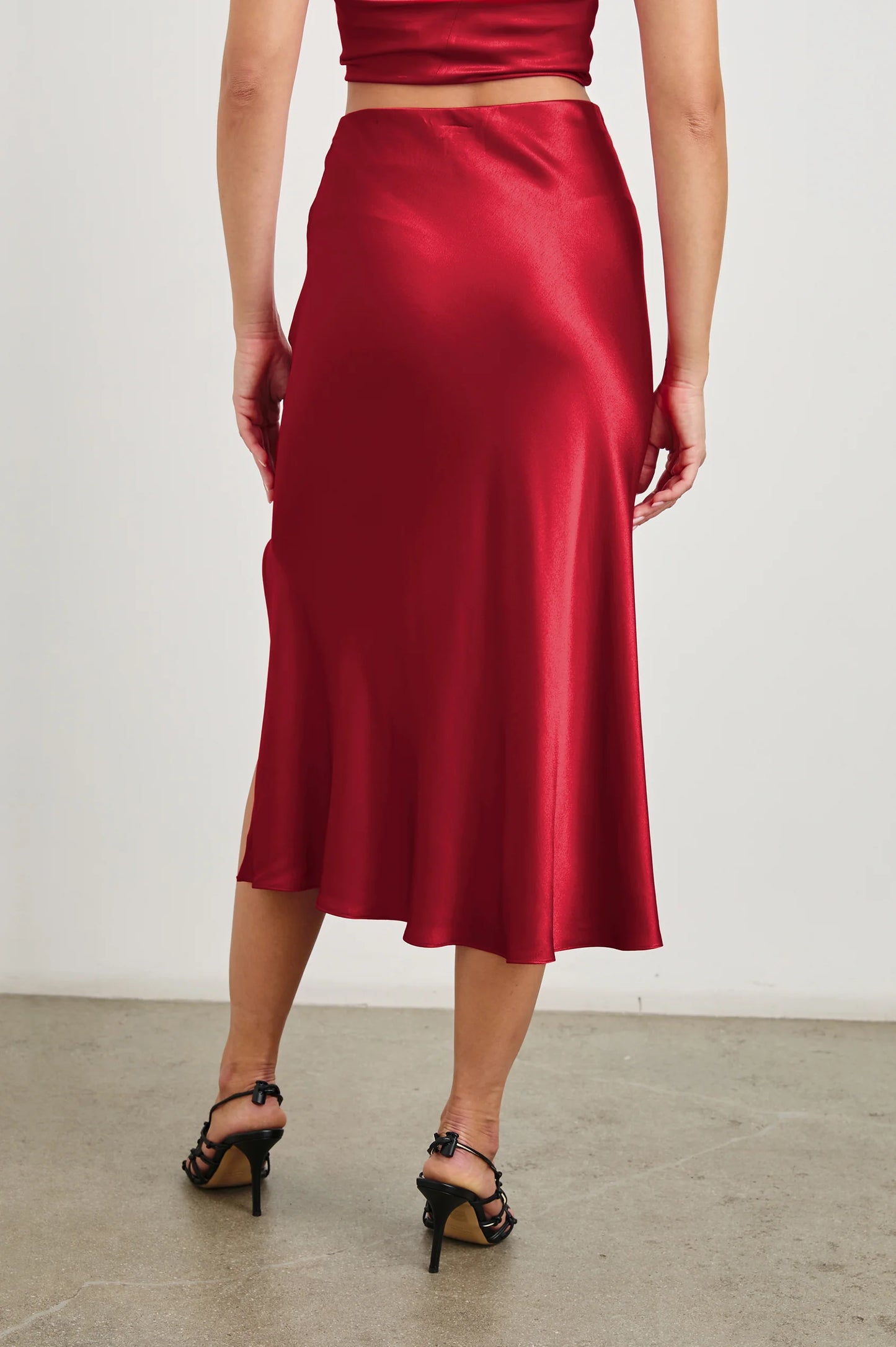 the MAYA skirt, scarlett