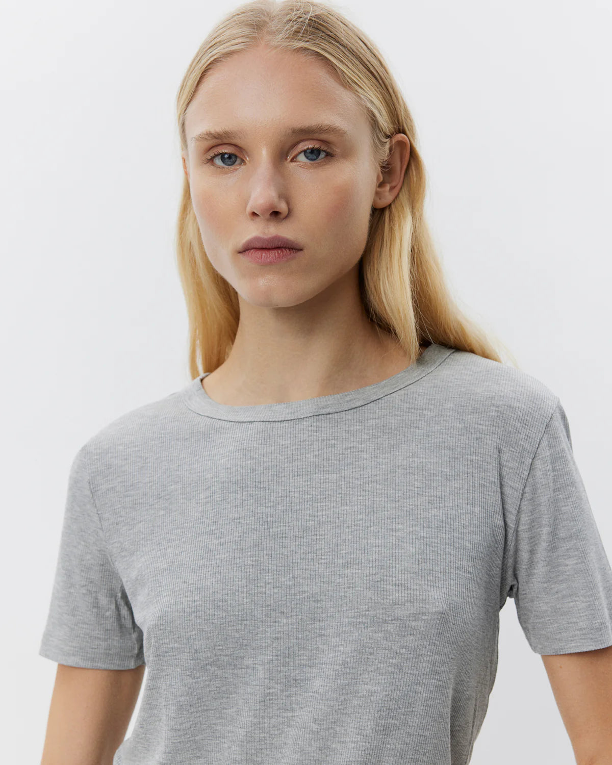 the NATALIA tee, grey melange