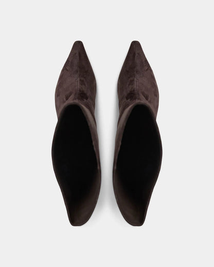 the NOREENSW boot, chocolate suede