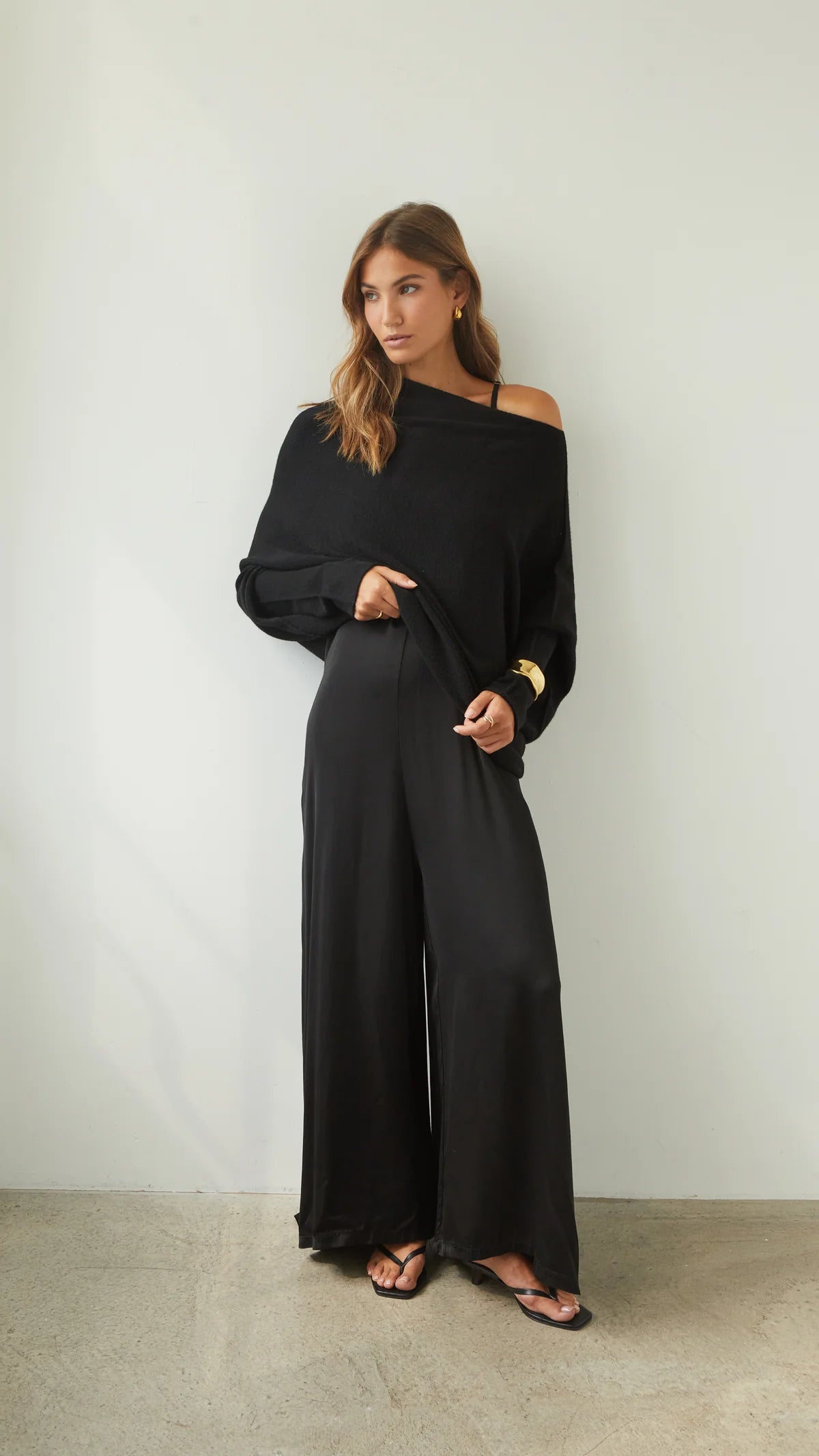 the NATALIE sweater, black