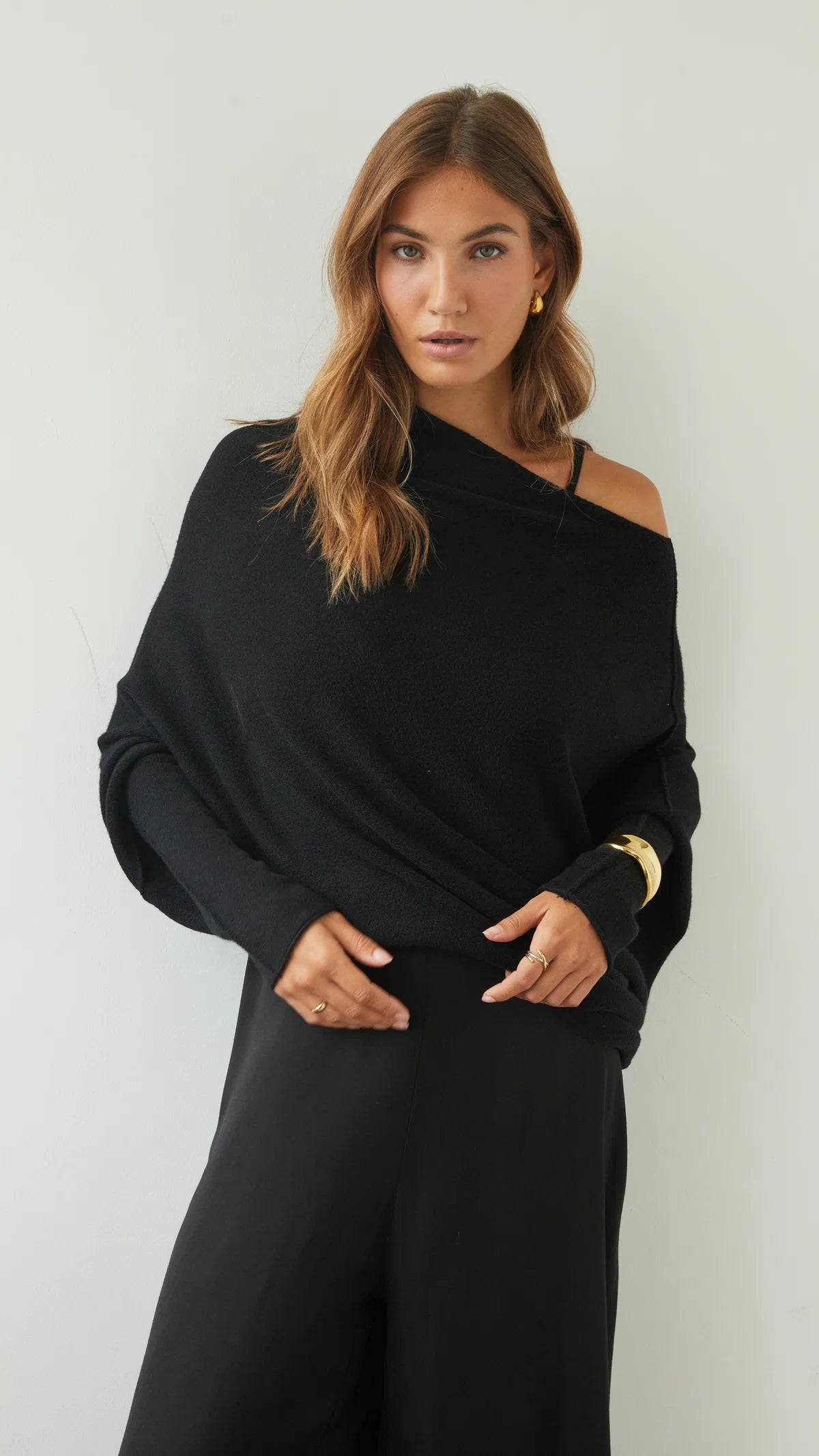 the NATALIE sweater, black