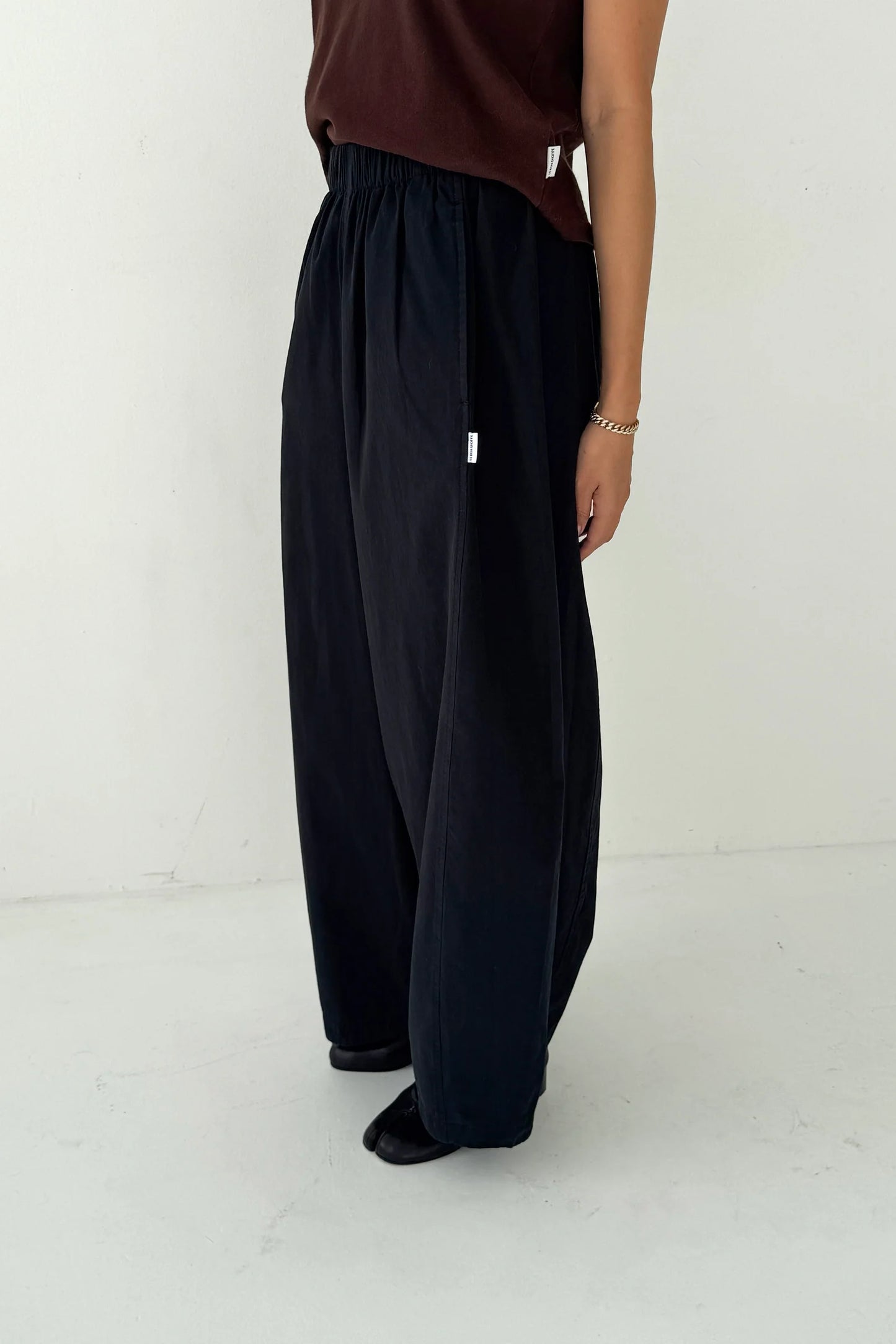 the PARACHUTE pant, black