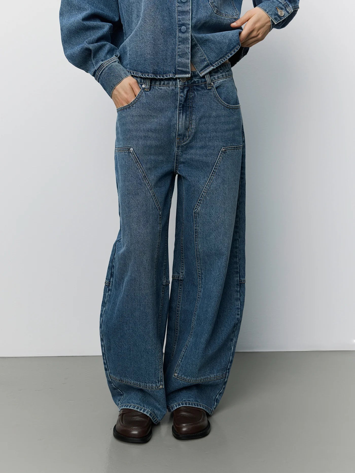 the SONJASW barrel jean, denim blue