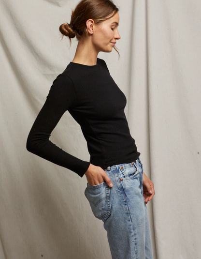 the JOLIE, true black