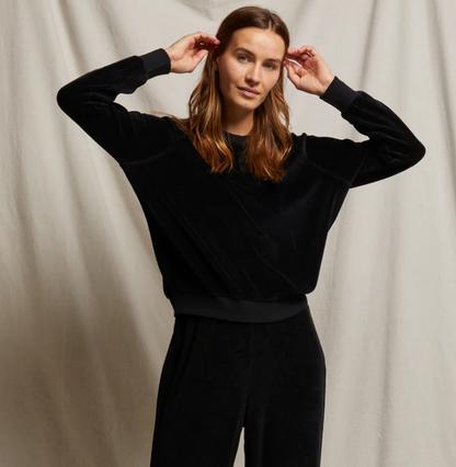 the STELLA, velour raglan sweatshirt