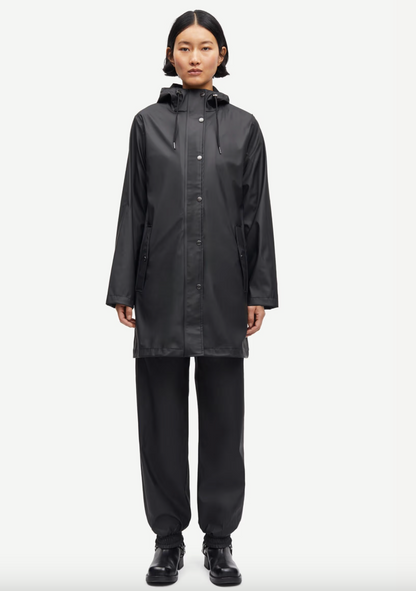 the SASTALA long jacket, black