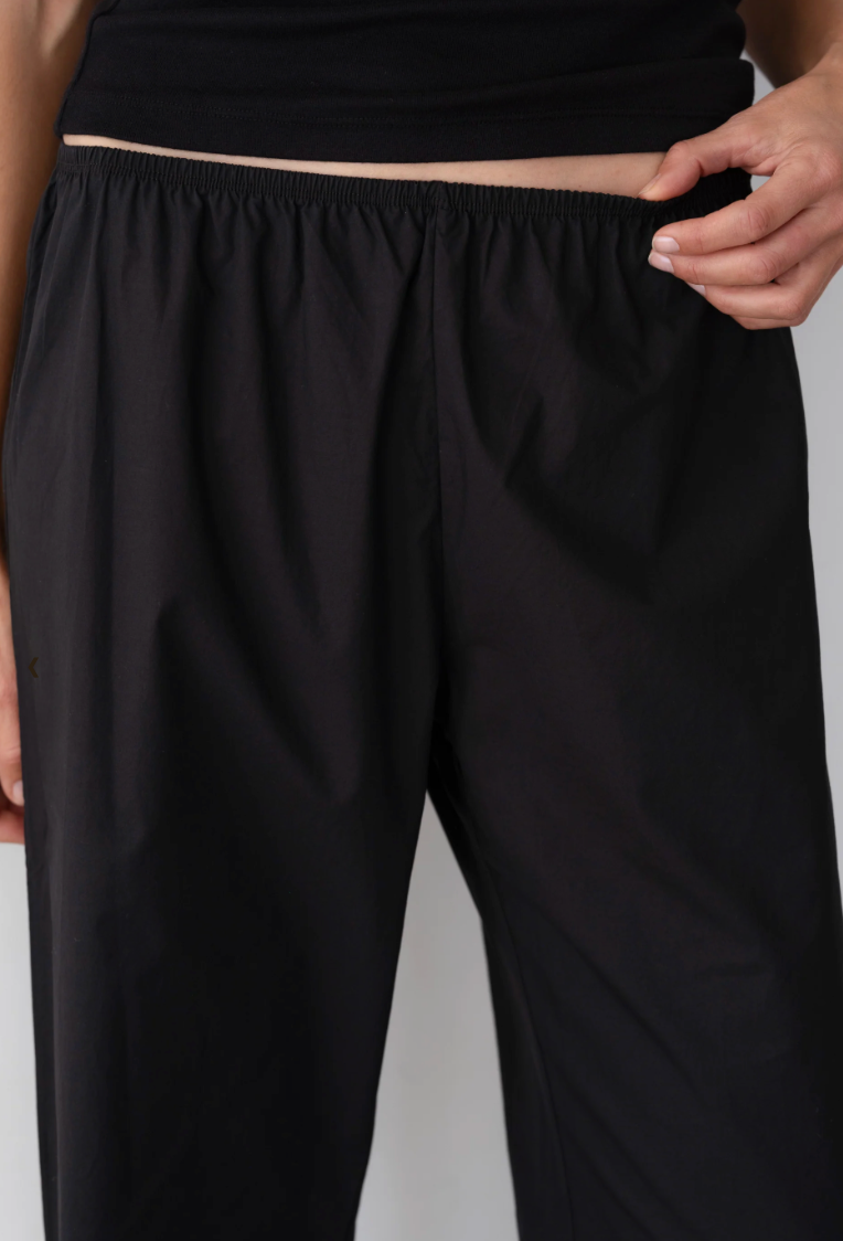 the POP SIMPLE pant, jet