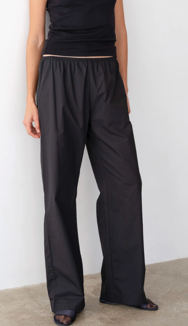 the POP SIMPLE pant, jet