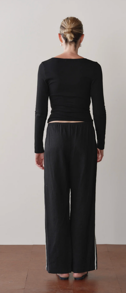 the LINEN CROP STRIPE PANT, jet