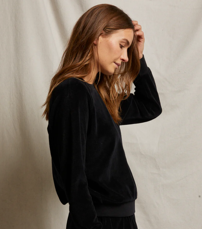 the STELLA, velour raglan sweatshirt