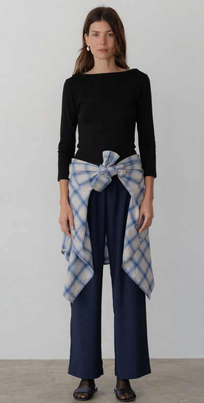 the CREPE simple pant, navy