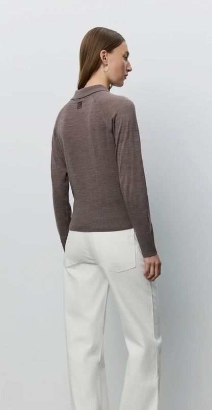 the SELENESW knit polo, brown melange