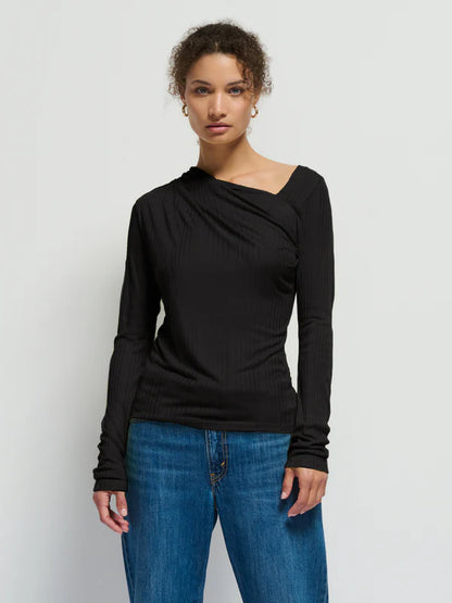 the TIA long sleeve