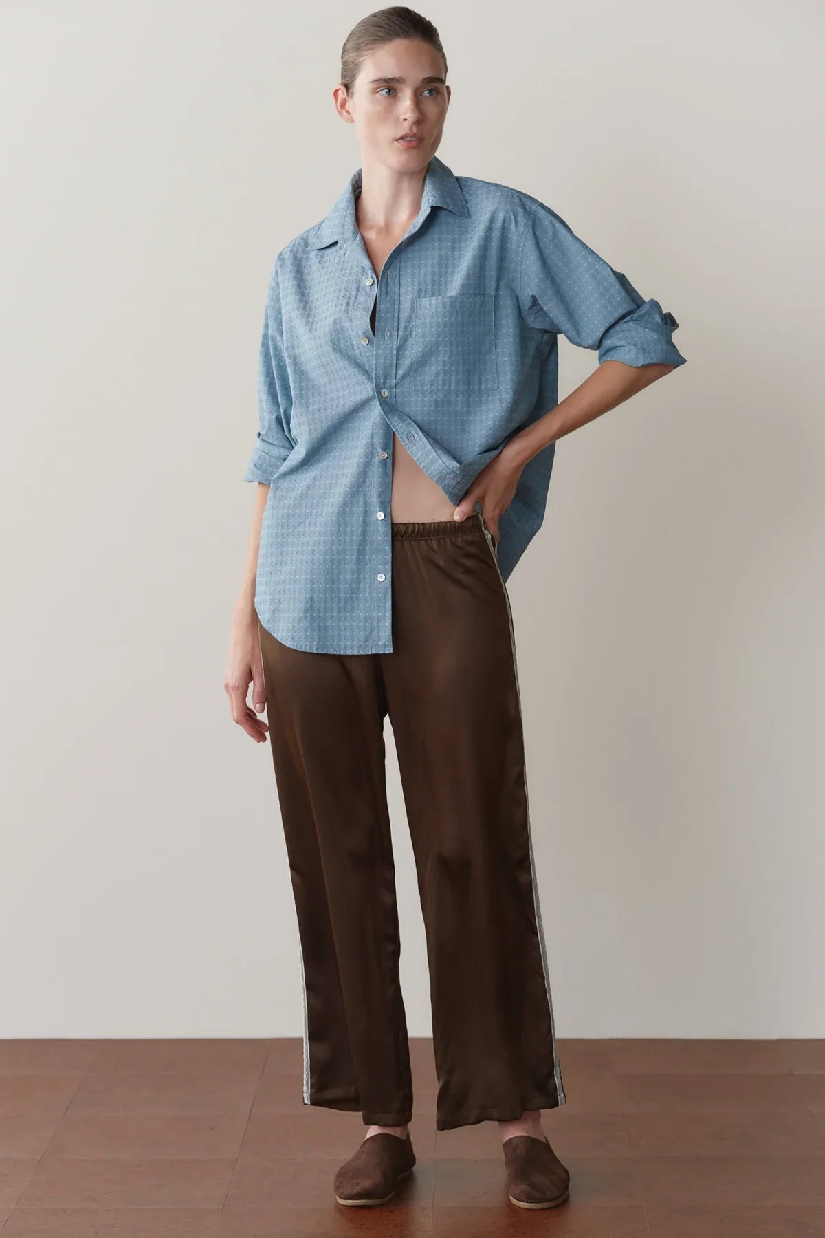 the SILK lace crop, espresso