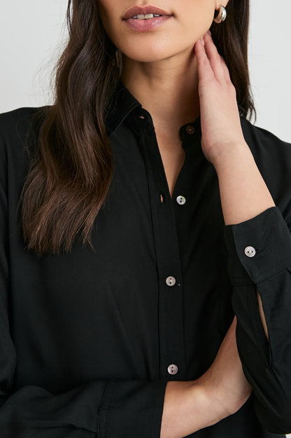 the WREN shirt, black