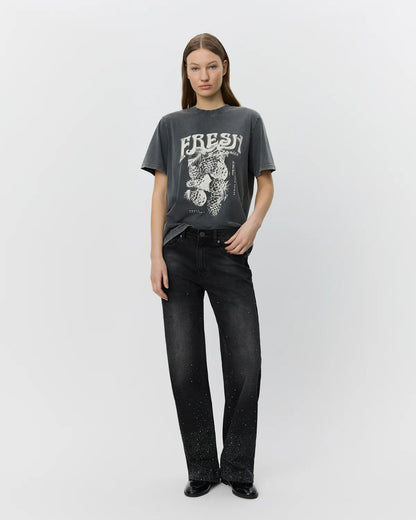 the ZENA tee, wash black