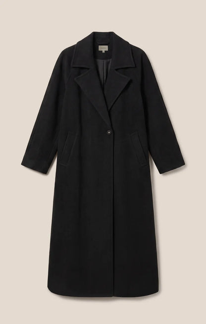 the CROSBY cocoon coat, black