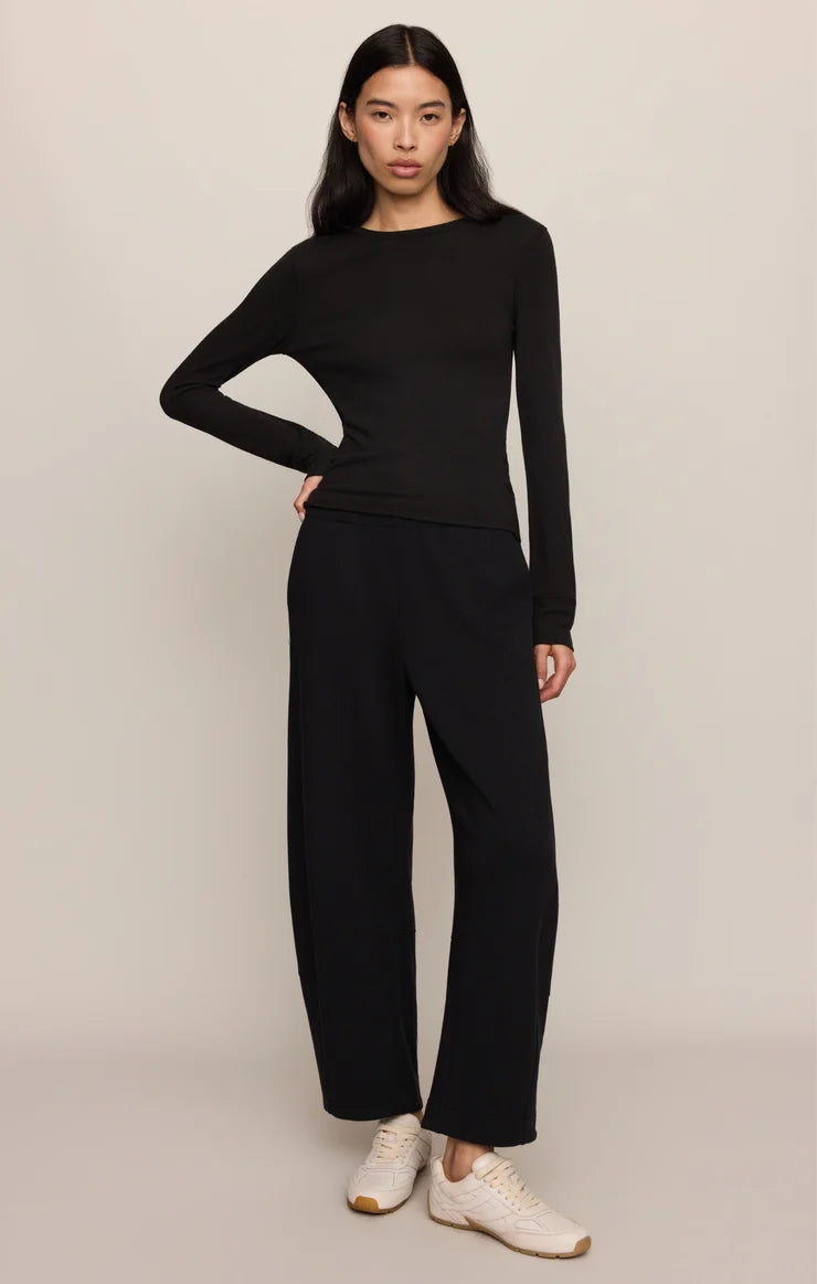 the NEO knit barrel leg