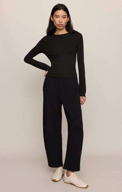 the NEO knit barrel leg