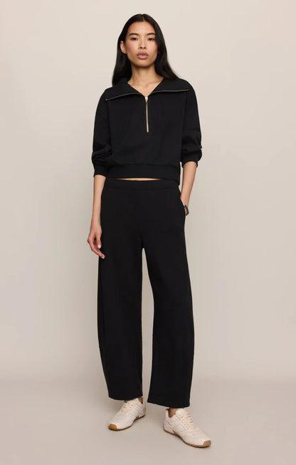 the NEO knit barrel leg