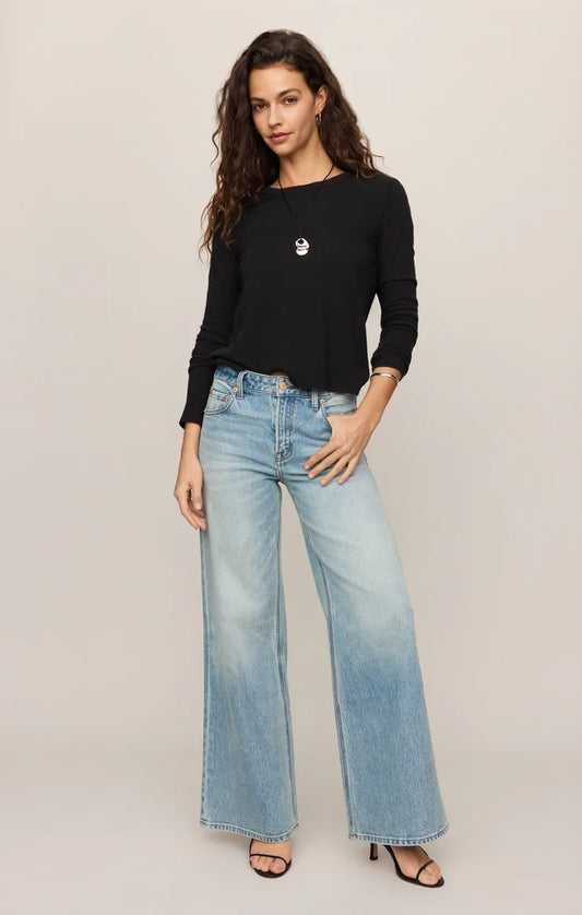 the JUNIE long sleeve tee, black