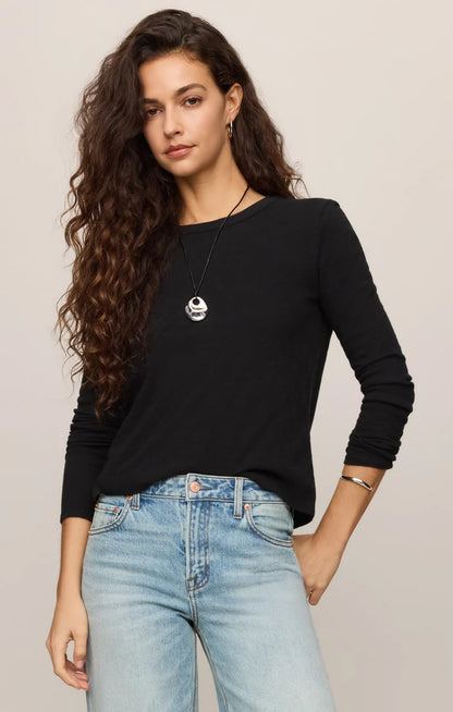 the JUNIE long sleeve tee, black