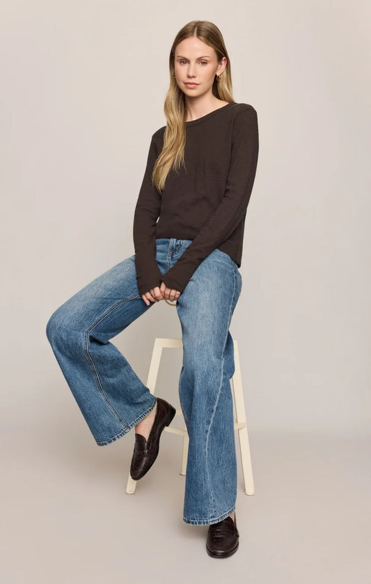 the JUNIE long sleeve tee, cocoa bean