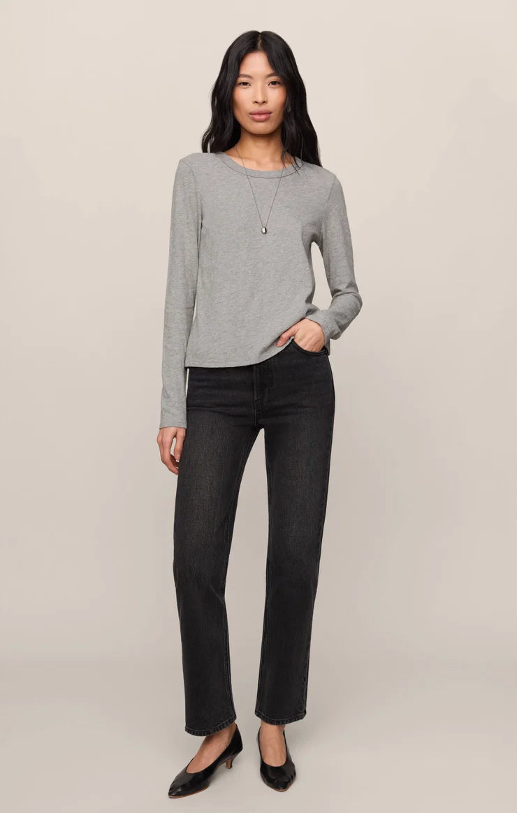 the JUNIE long sleeve tee, classic heather grey