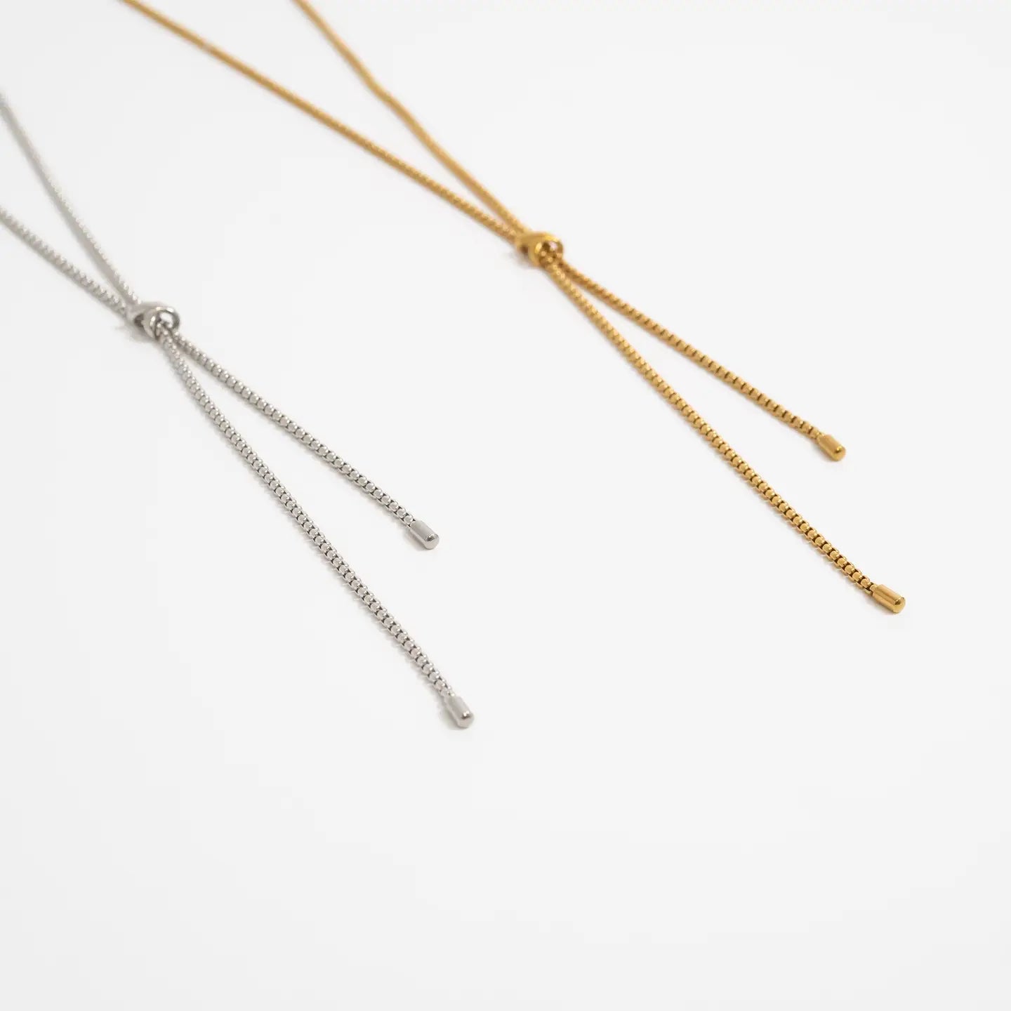 the KNOTTED lariat