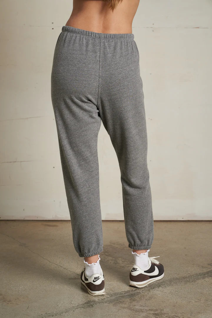 the JOHNNY jogger, dark heather grey