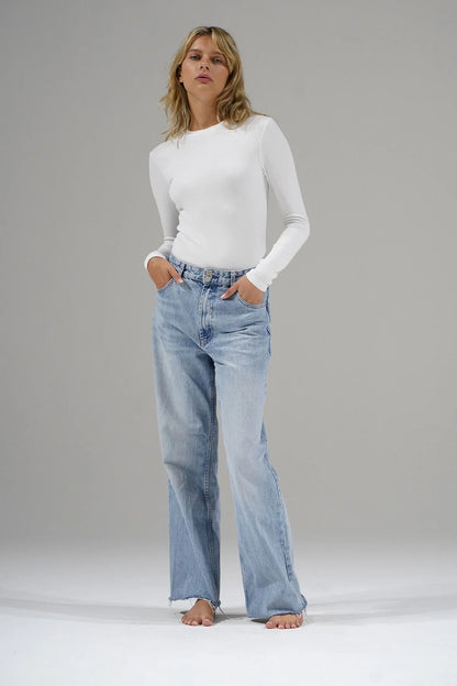 the DALSTON crew, white
