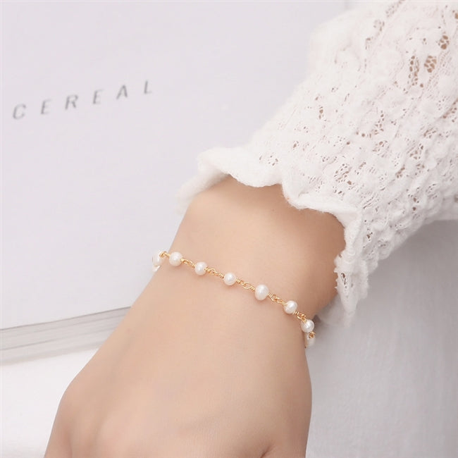 The Pearl Bracelet
