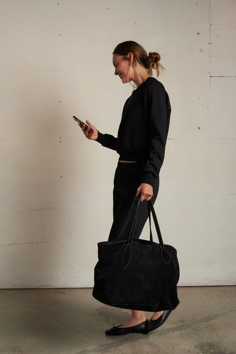 the LUCIA long sleeve raglan