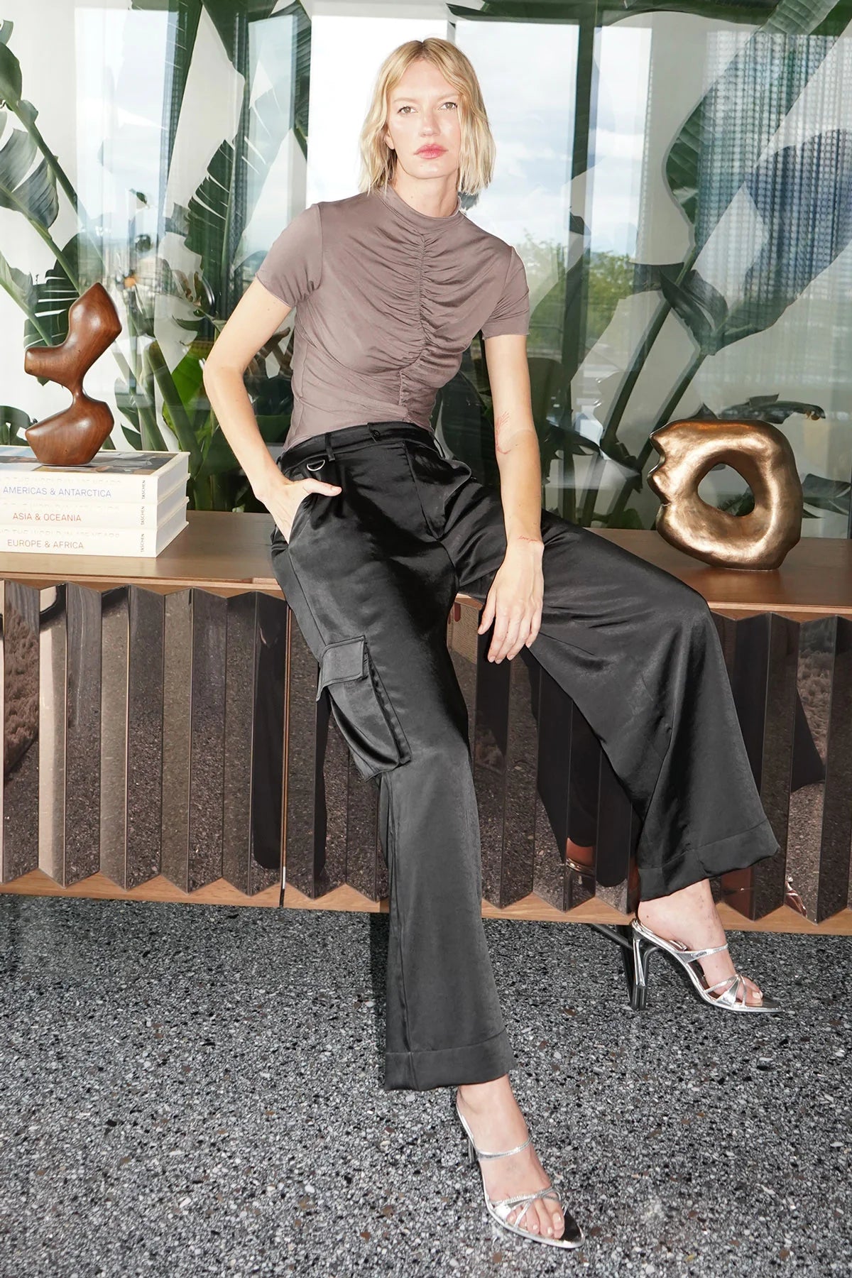 The LOU Silky Pant