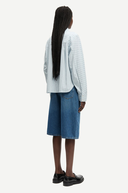 the SAREBECCA short, fluid denim