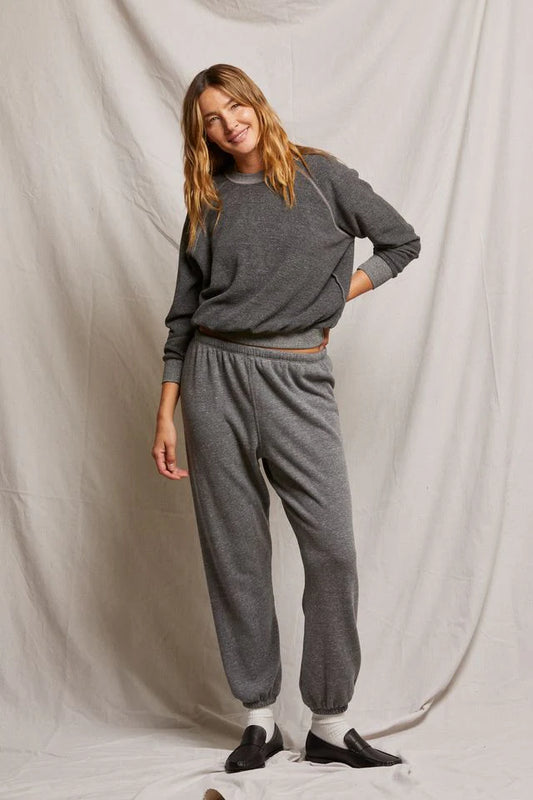 the STEVIE sweatpant, dark heather grey