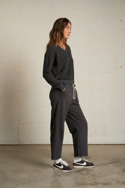 the ZURI, dark charcoal